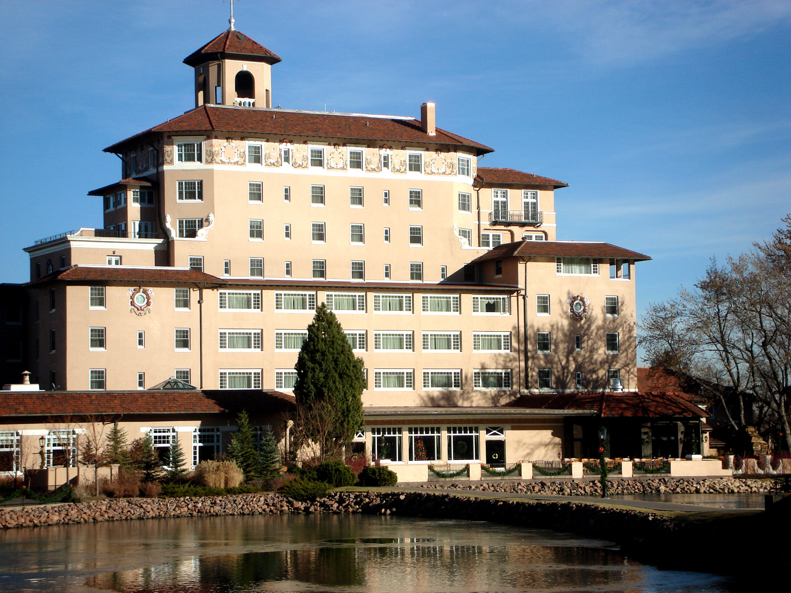 The hotel from the lake, December 2007